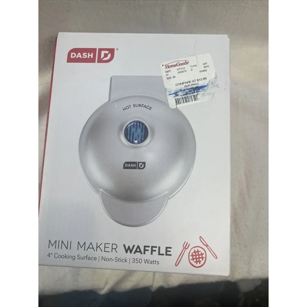 DASH DMW001SL Belgian Waffle Maker - Silver